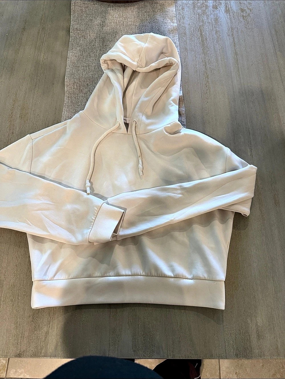 Good American Hooded Sweatshirt in White Size 2 Like New